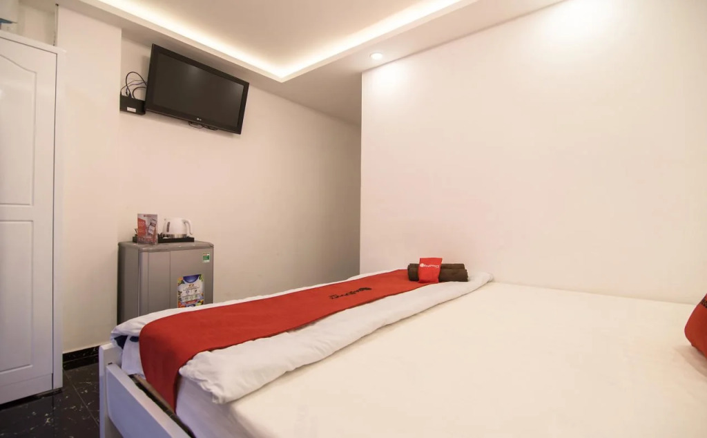 The Phoenix 74 Hotel
