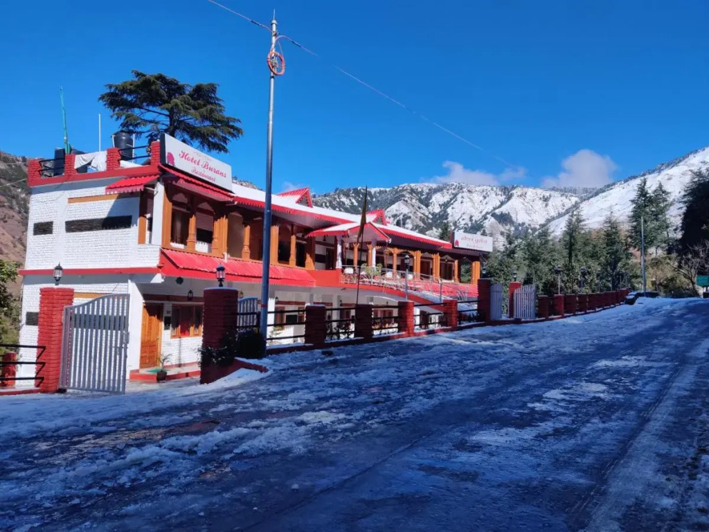 Hotel Burans & Restaurant