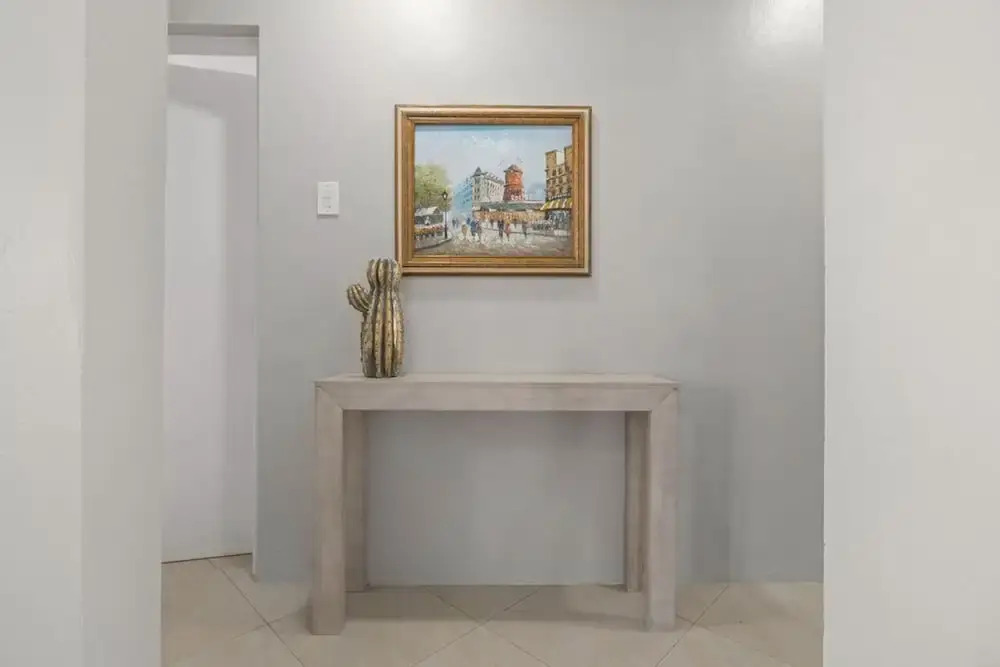 Beautiful 3br2ba Amazing Location w Private Pool