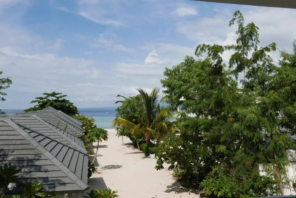 Bunga Bungalows