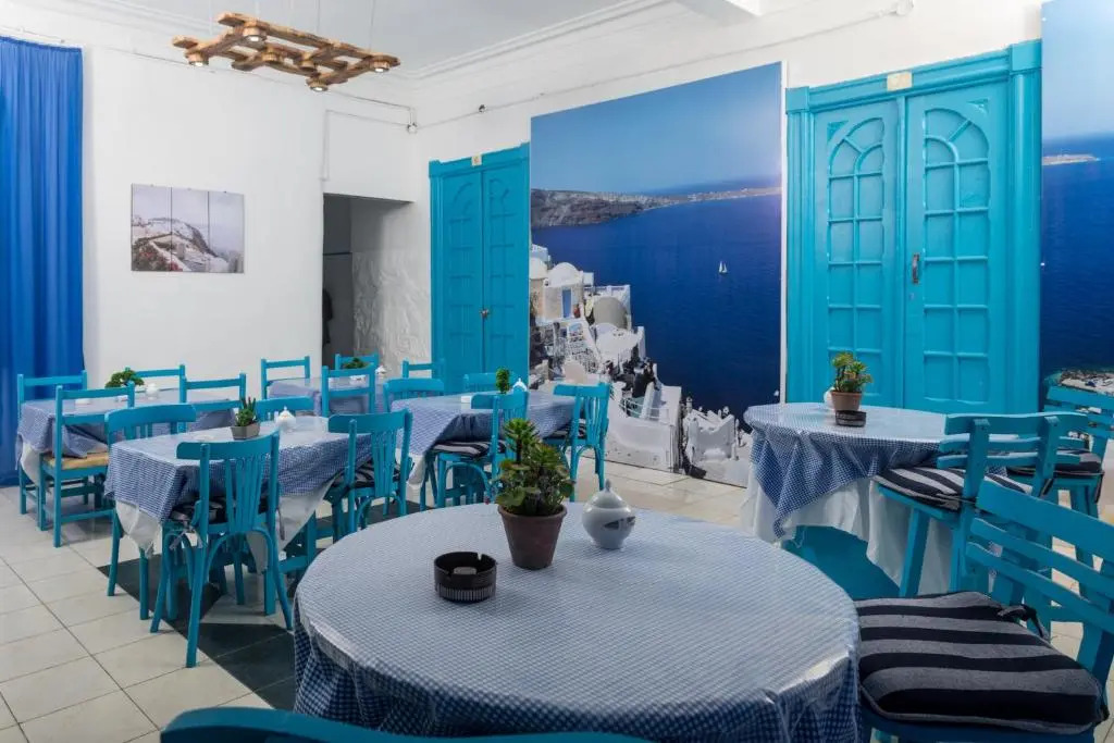 Acropole Hotel