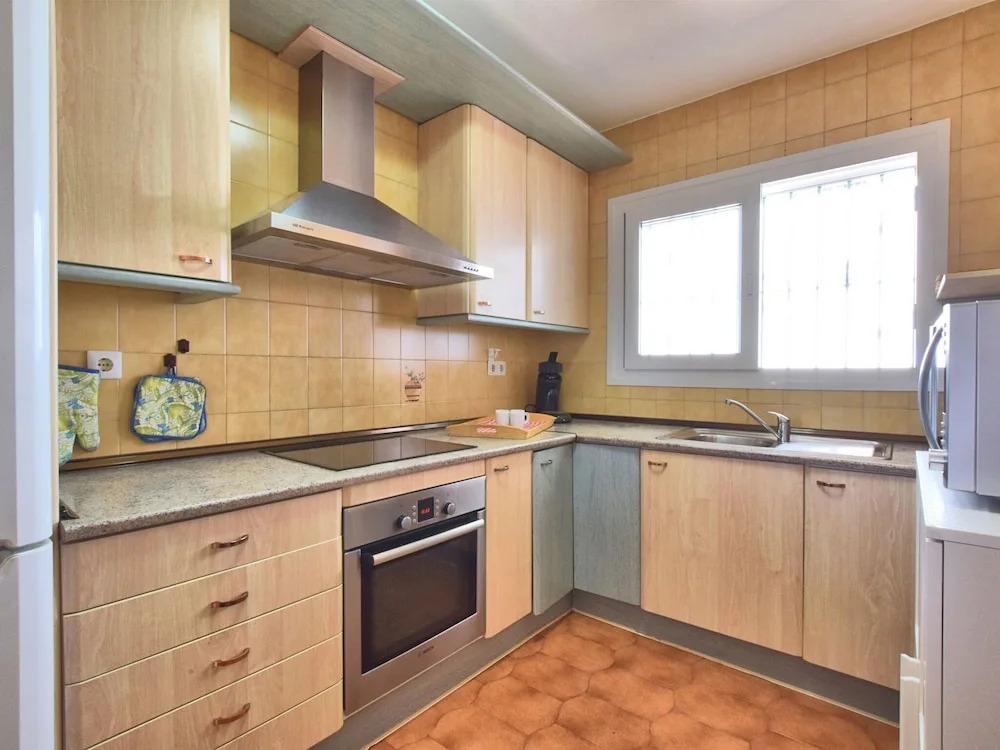 Homely holiday home in Benalmádena with private swimming pool