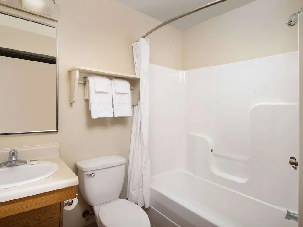 WoodSpring Suites Columbus Fort Benning Bldg. 2