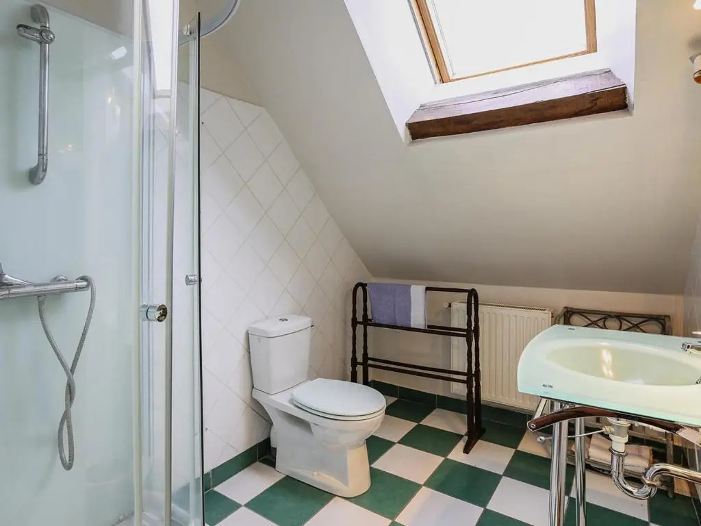 Gîte Crucheray, 4 pièces, 8 personnes - FR-1-491-77