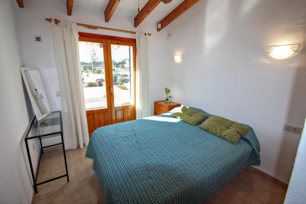 Jane - modern, well-equipped bungalow in Moraira