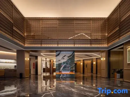 Yayue Hotel (Wuhu Nanling Square)
