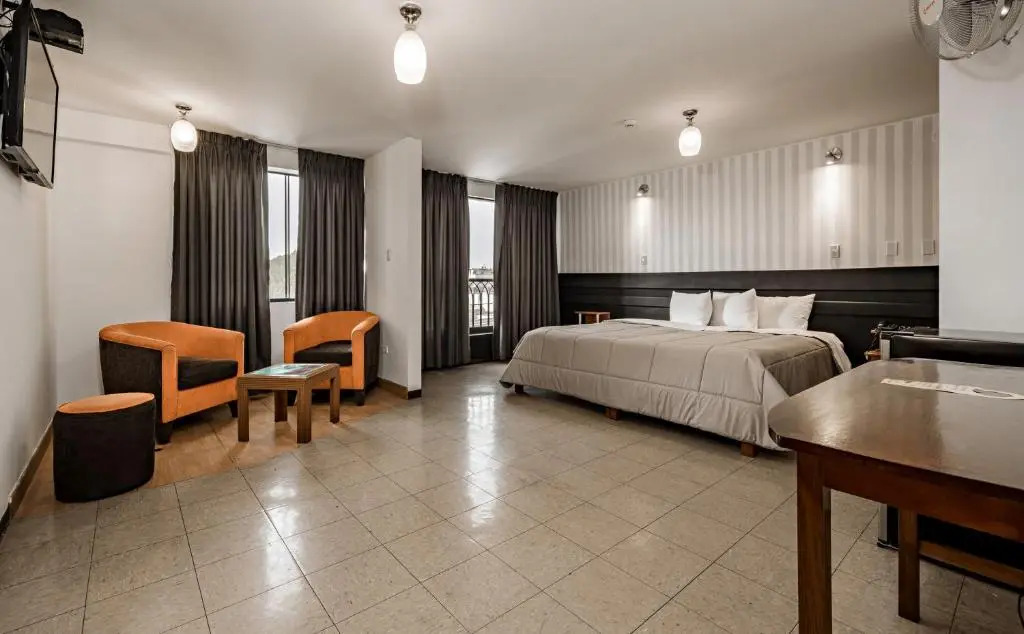 Miraflores Suites Centro