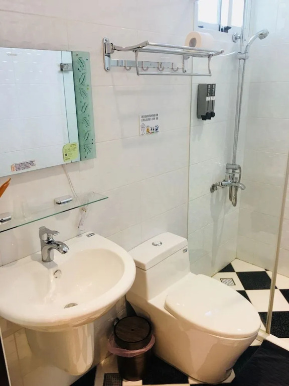 Love Travel Guest House