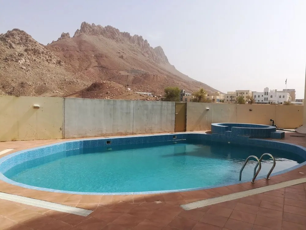 Safari Hotel