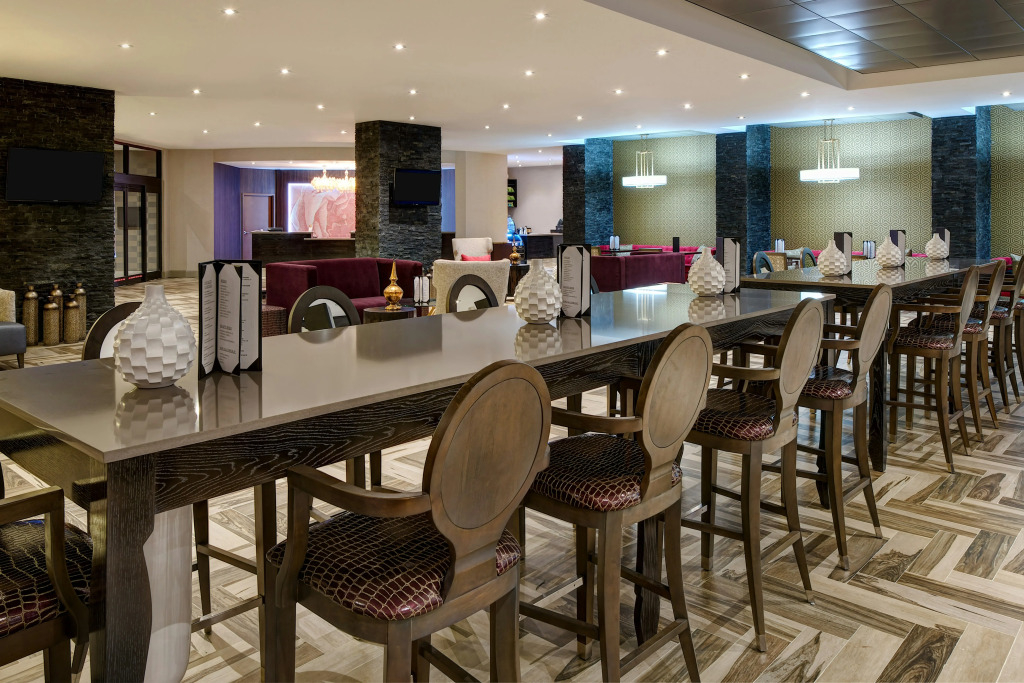 DoubleTree by Hilton Orlando East - UCF Area
