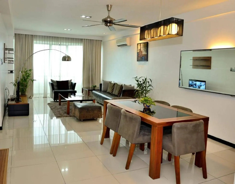 Likas Square - KK Apartment Suite