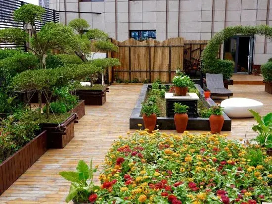 Yating Hotel (Rizhao Station RT Mart Branch)