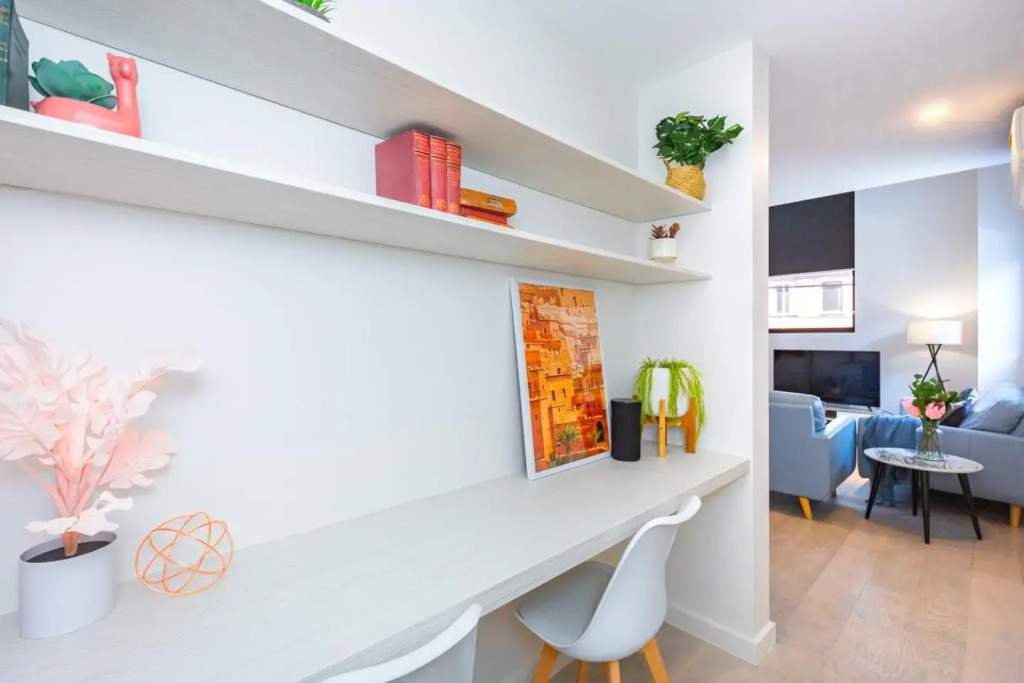 Bond Quarter Loft