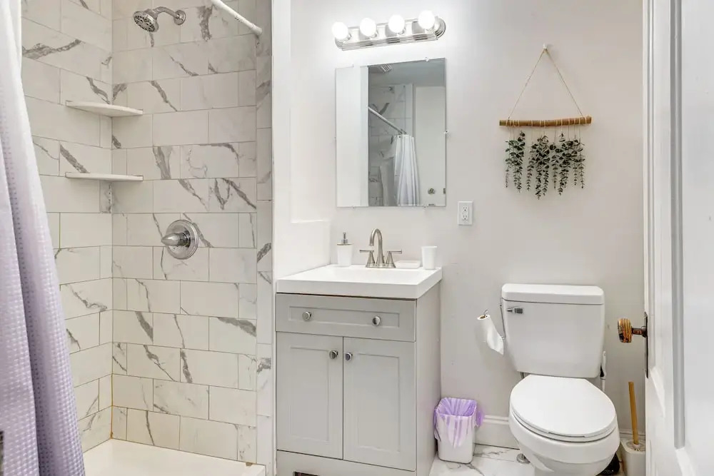 Shop & Dine: Central Stroudsburg Townhome!