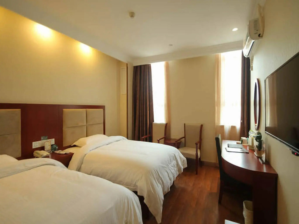 GreenTree Inn Suqian Sihong Passenger Station Zhongyuan Logistics District Hotel