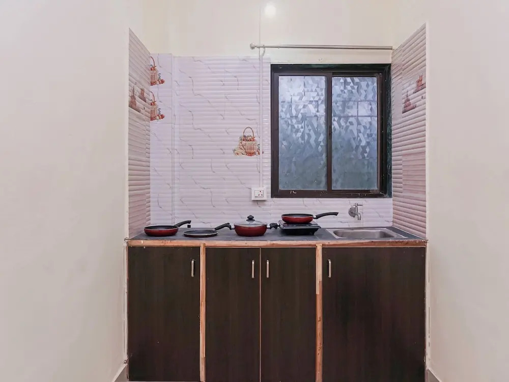 OYO 22722 Home Elegant 1BHK Malavli