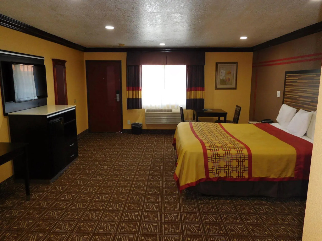 Diamond Inn