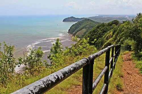 Tanjung Demong Beach Resort