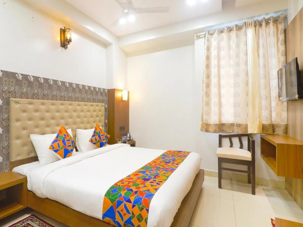 Fabhotel Palash