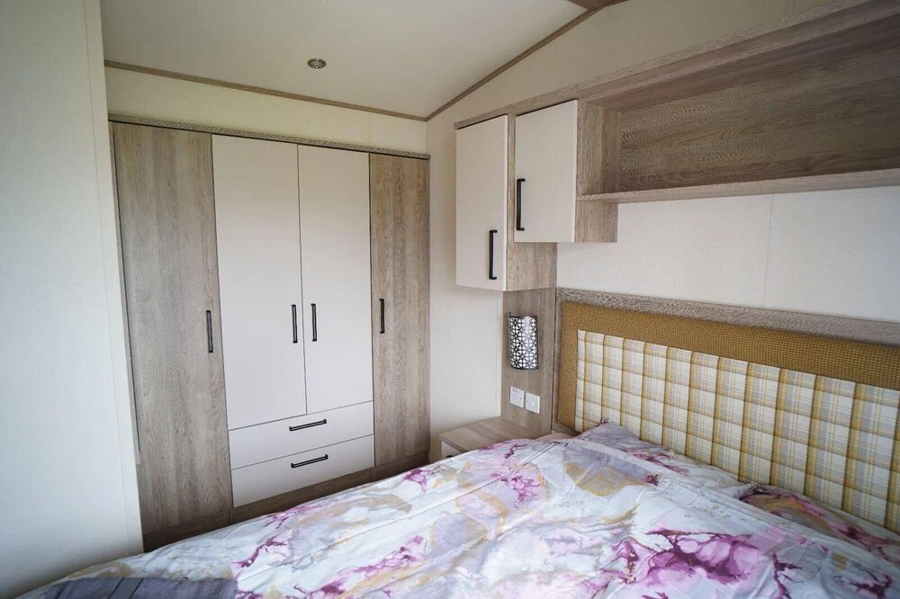 Luxury Caravan-sleeps 6- Pets Ok-site Pool