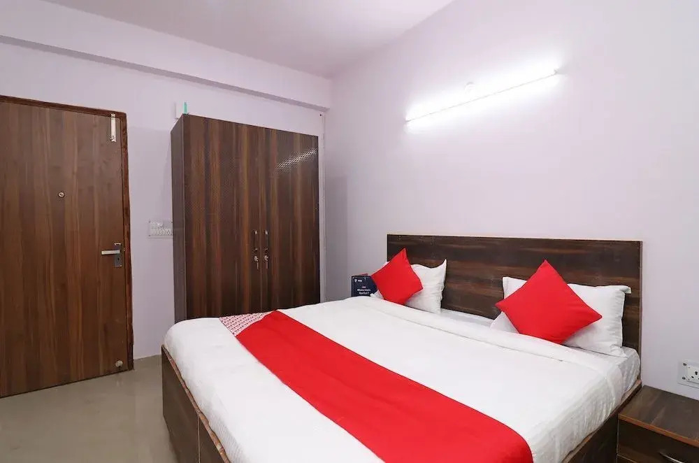 VS Stays by OYO Rooms