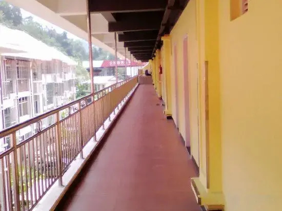 Duoke Chain Hotel
