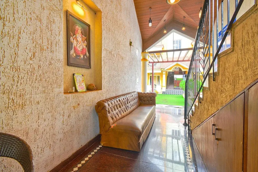 Fabhotel Nirvana Resort