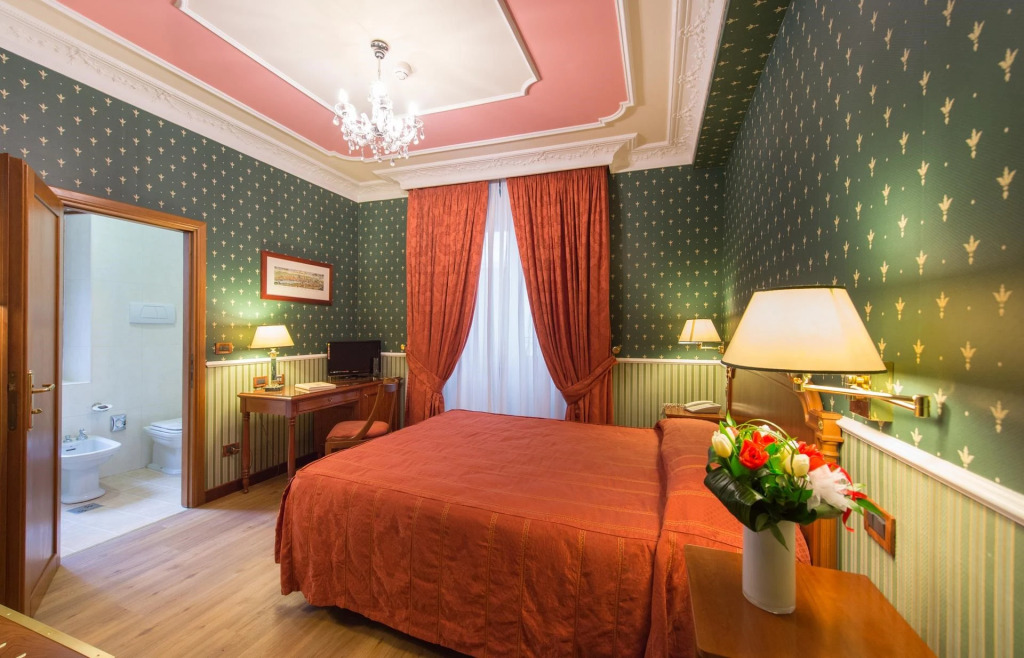 Strozzi Palace Hotel