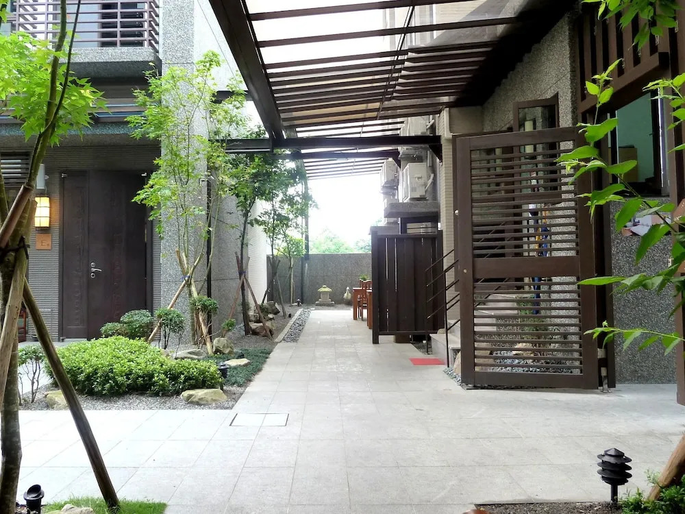 Peace Area Hot Spring Hotel