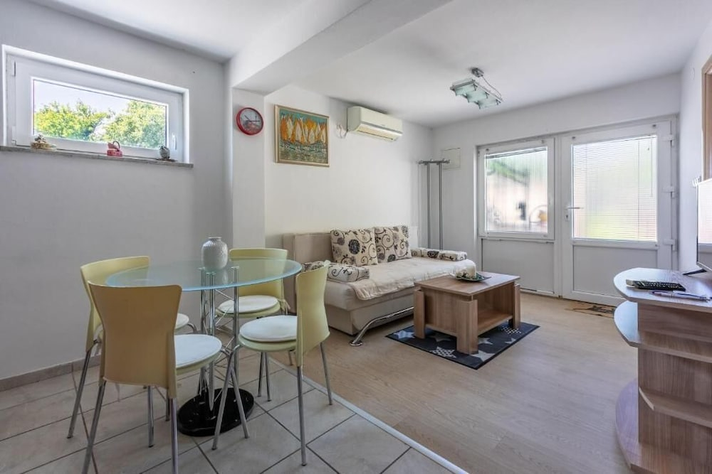 Apartment Jurja