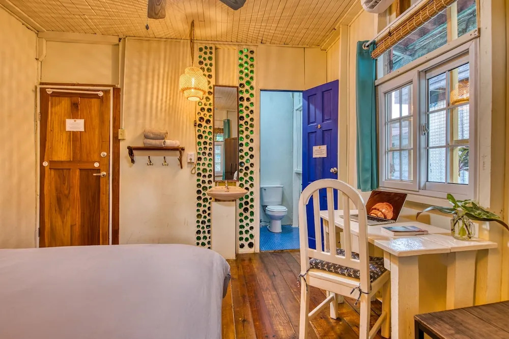 Saigon Bay Bed & Breakfast