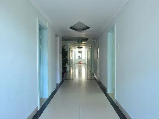 Margaret Holiday Hotel