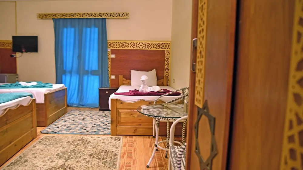 ابوالهول السياحي