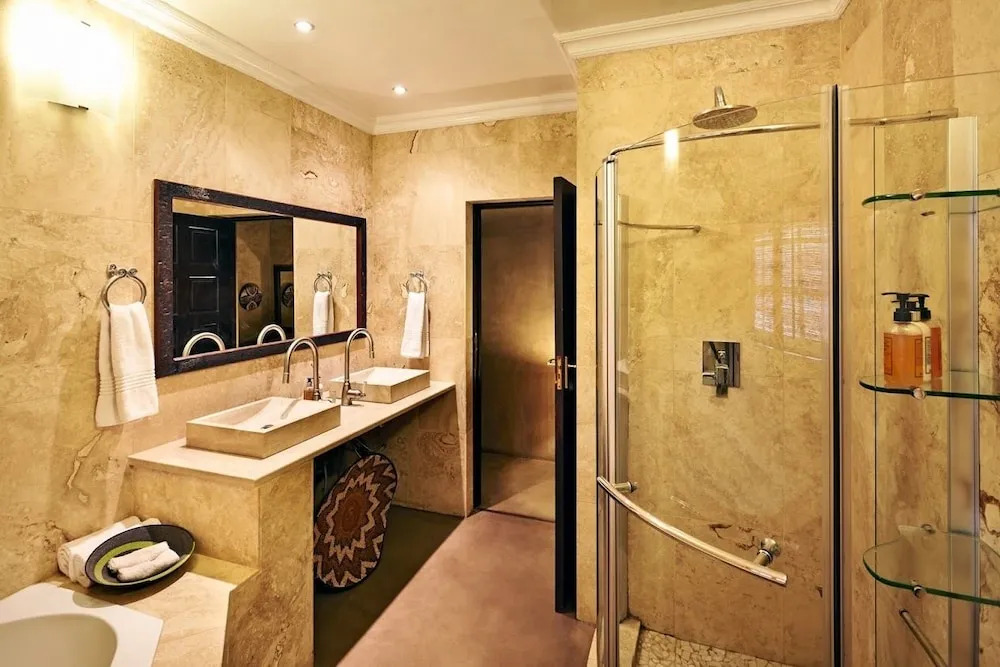 Vuyani Lodge