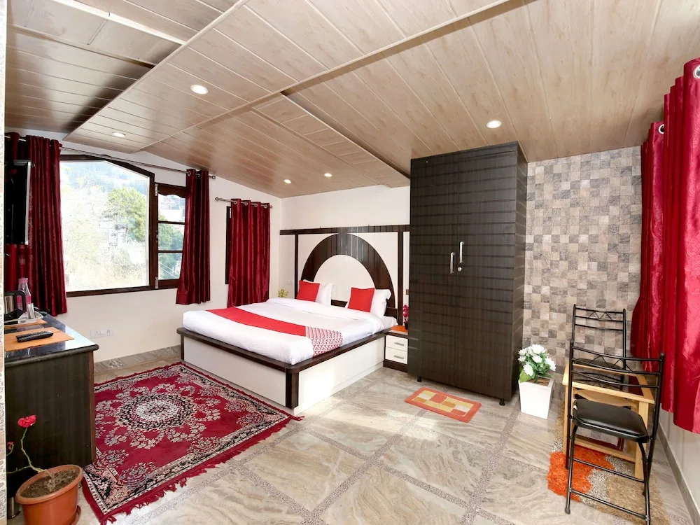 OYO 11904 Home Cottage Stay Sec 6