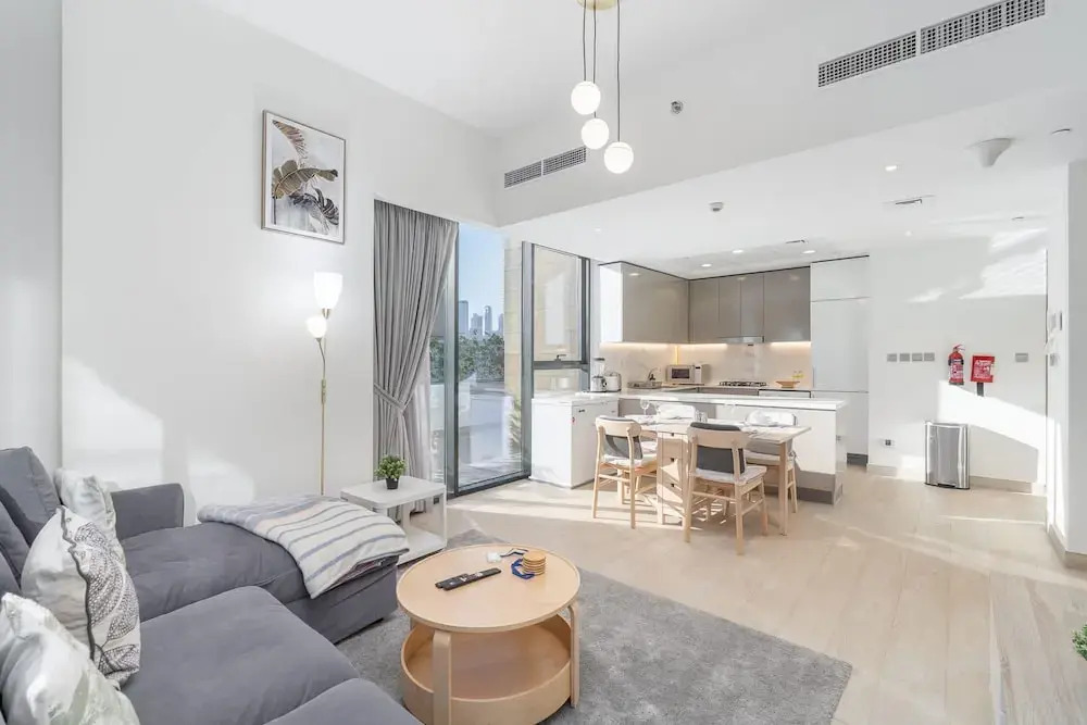 Indulging 1 Bedroom in Azizi Riviera 6