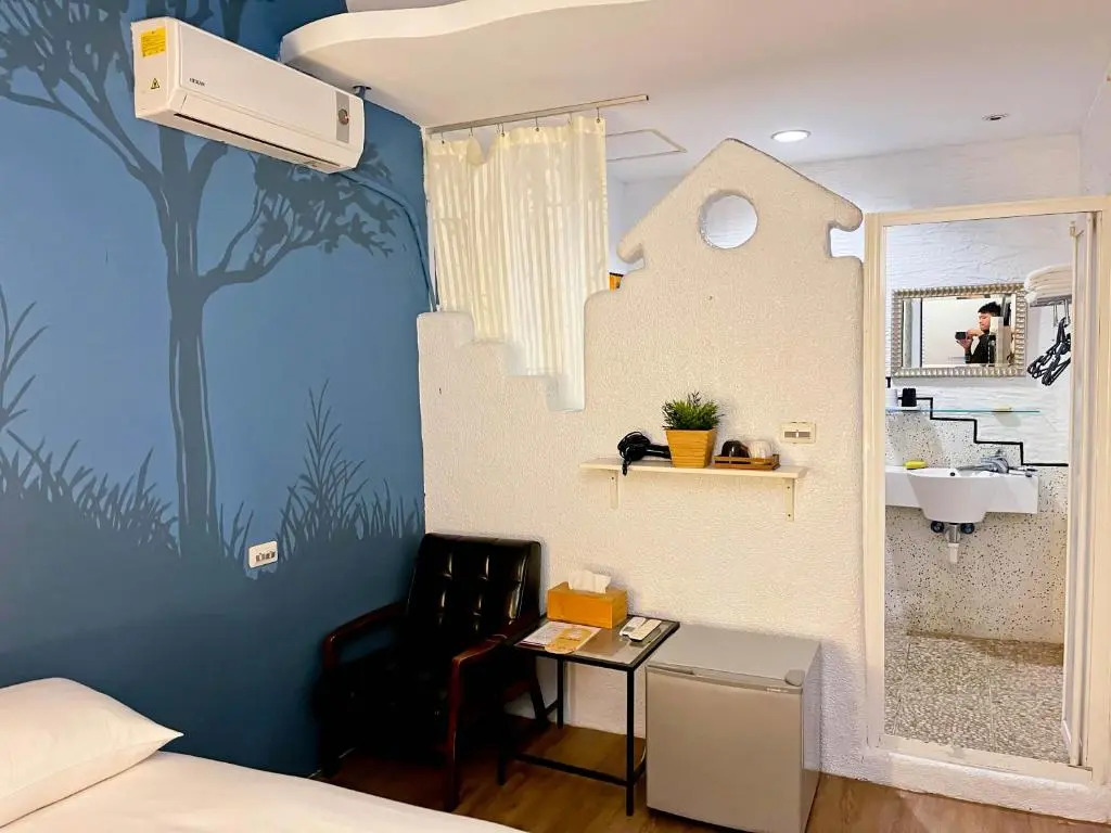 Deer Moon Hostel