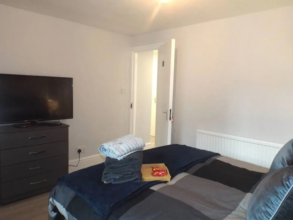 Hackney Guest Rooms