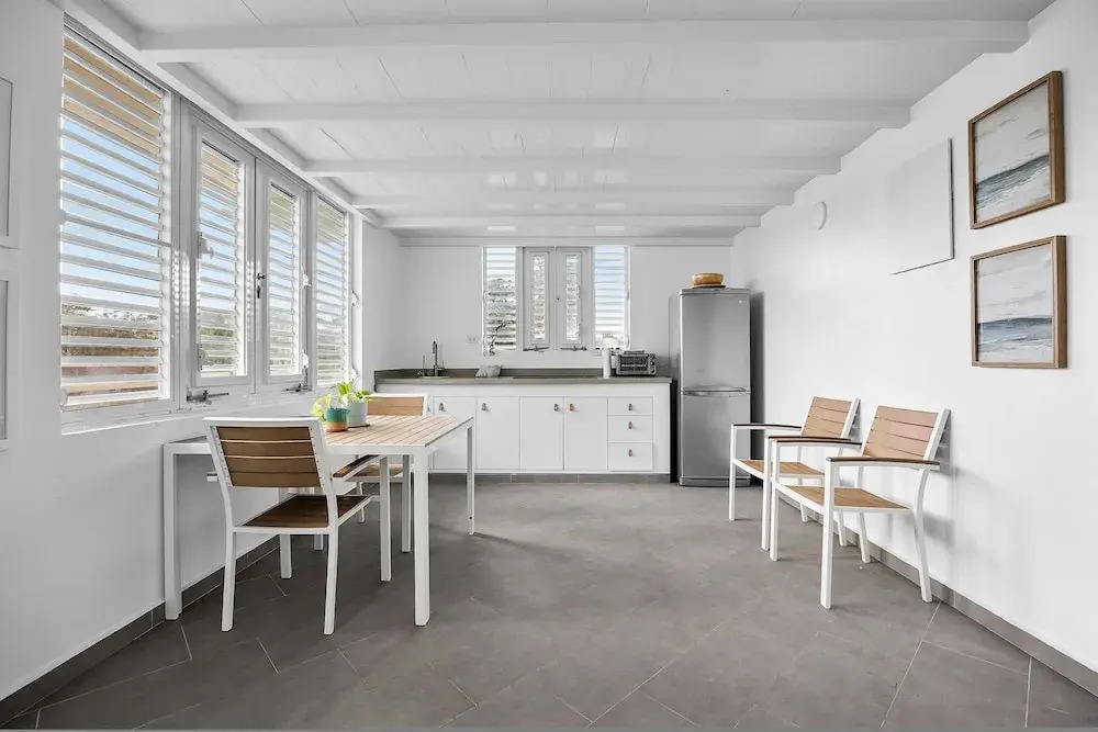 Beachfront With Pool Free Parking