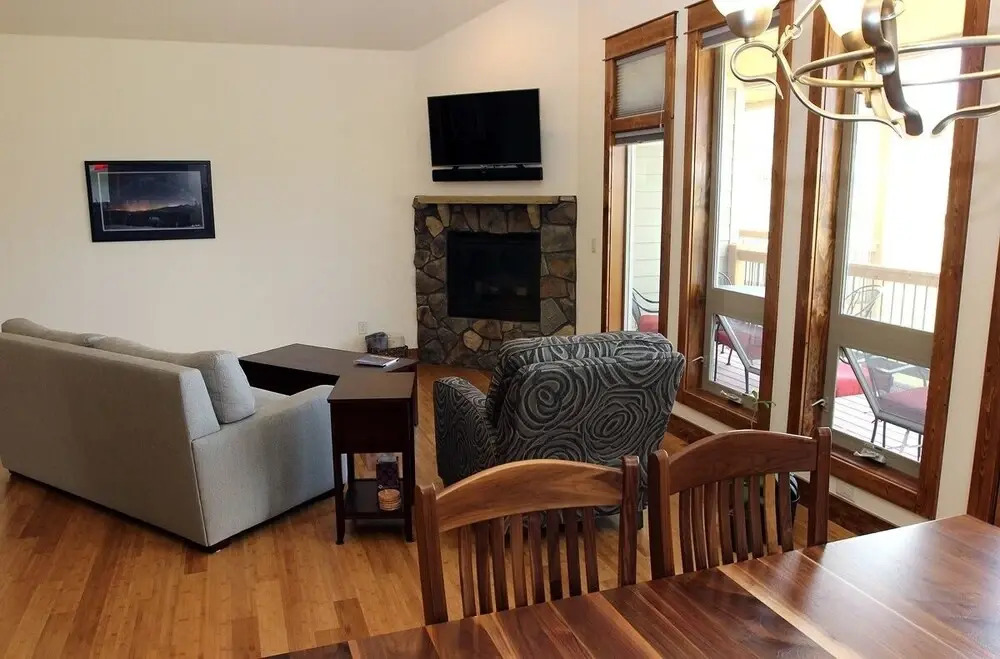 Kiowa Home - Gorgeous Townhome With Amazing Mountain Views 3 Bedroom Townhouse