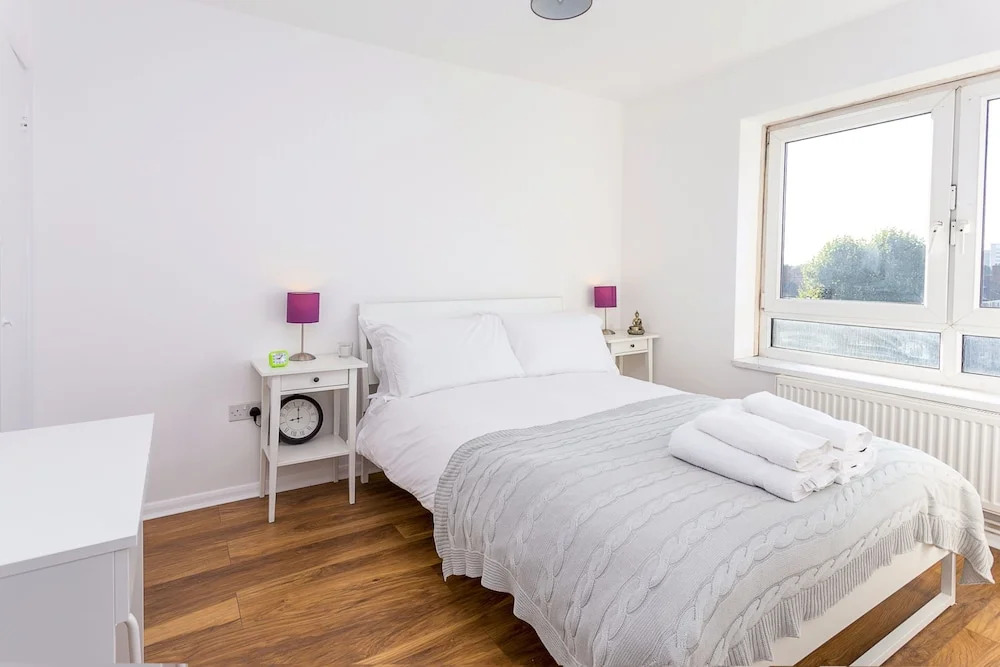 Newly Renovated 2 Bed in Stylish Southwark