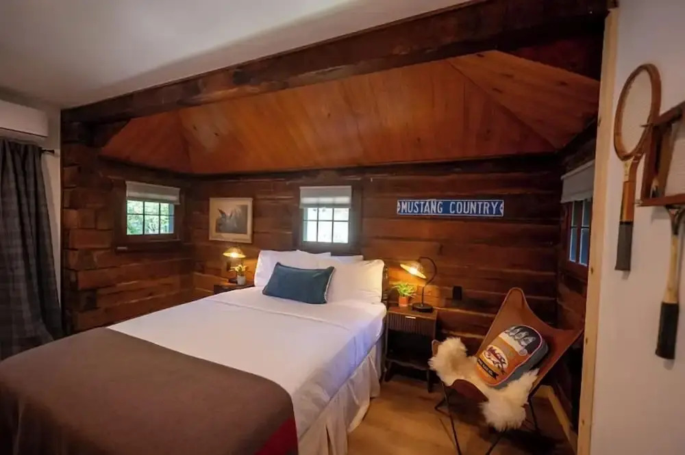 The Woodsman Lodge
