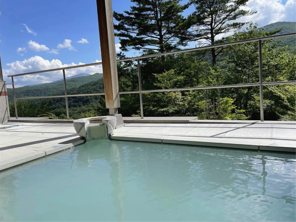 高湯温泉 花月ハイランドホテル