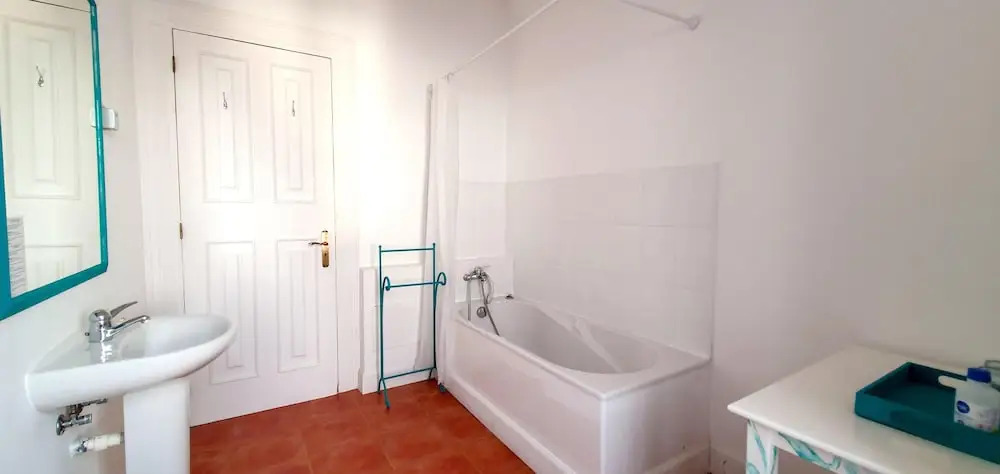 House With 3 Bedrooms in Fajã da Ovelha, With Wonderful sea View, Pool Access, Enclosed Garden