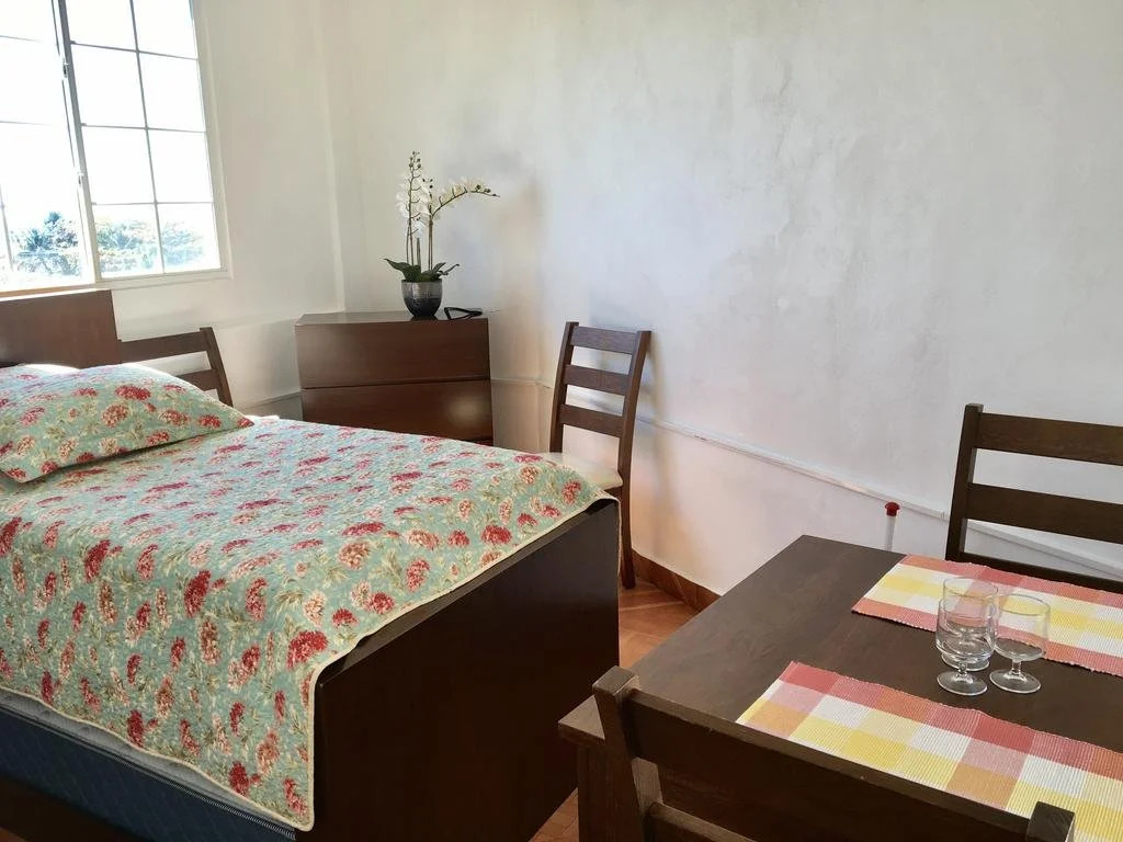 Casa Paloma Blanca Hostel