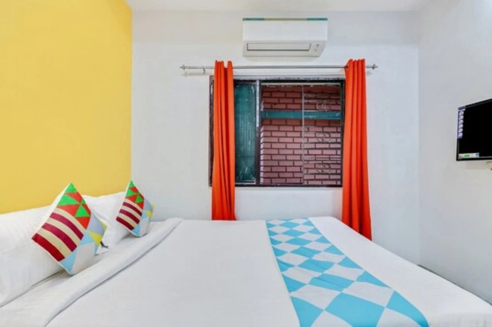 Goroomgo M M Guest House Howrah Kolkata