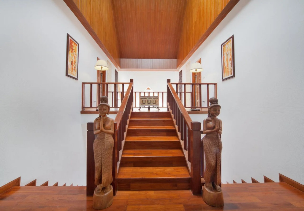 Phuket Villas at Patong Hill Estate