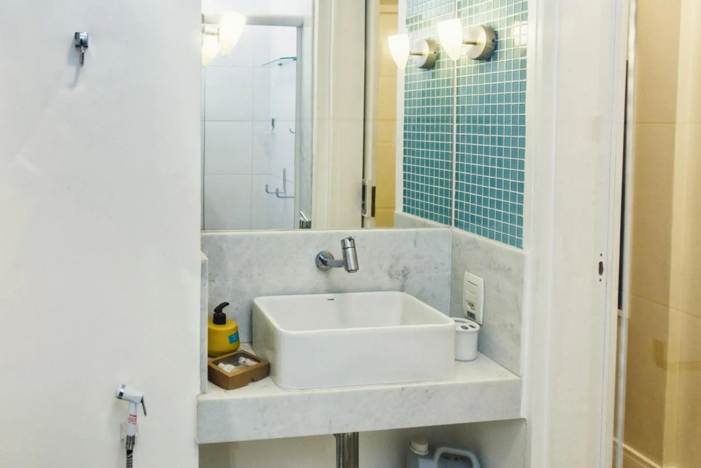 Pineapples MVC205 - Lindo apartamento perfeito para casais próximo a praia de Copacabana