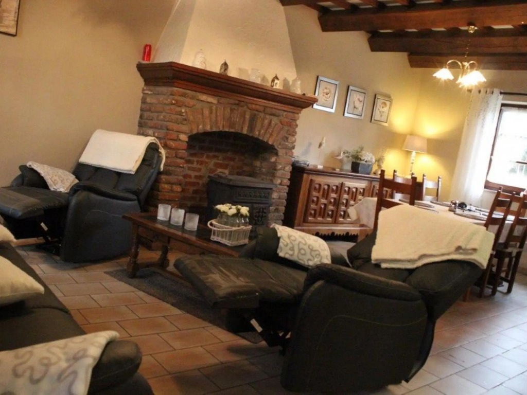 House in the countryside on a large estate with private lake