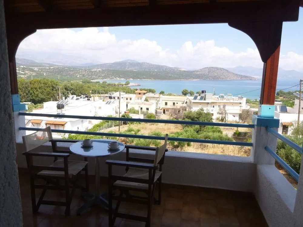 Stavros Apartments